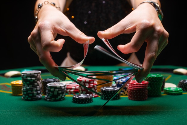 Why Playing Online Casino Games Has Several Advantages?