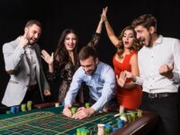Common Attributes of Expert Gamblers